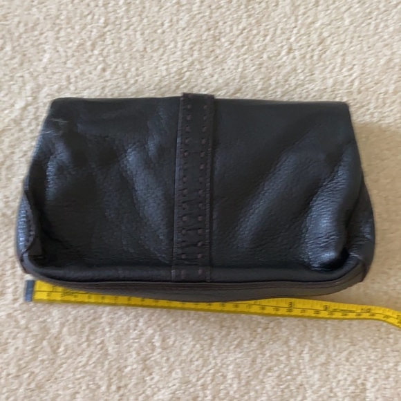 Cole Haan soft pebbles black leather clutch with silver buckle and snaps - Picture 3 of 6
